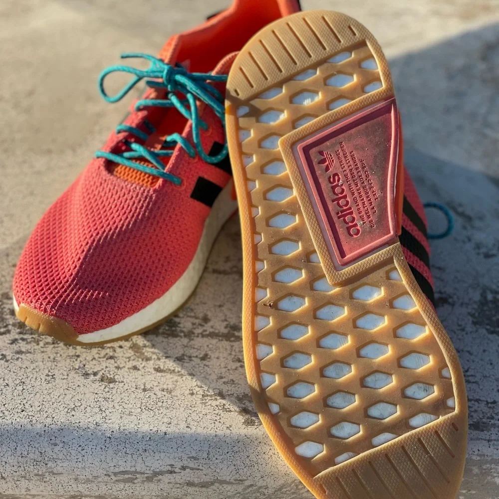 Adidas NMD boost running shoes - Picture 3 of 5